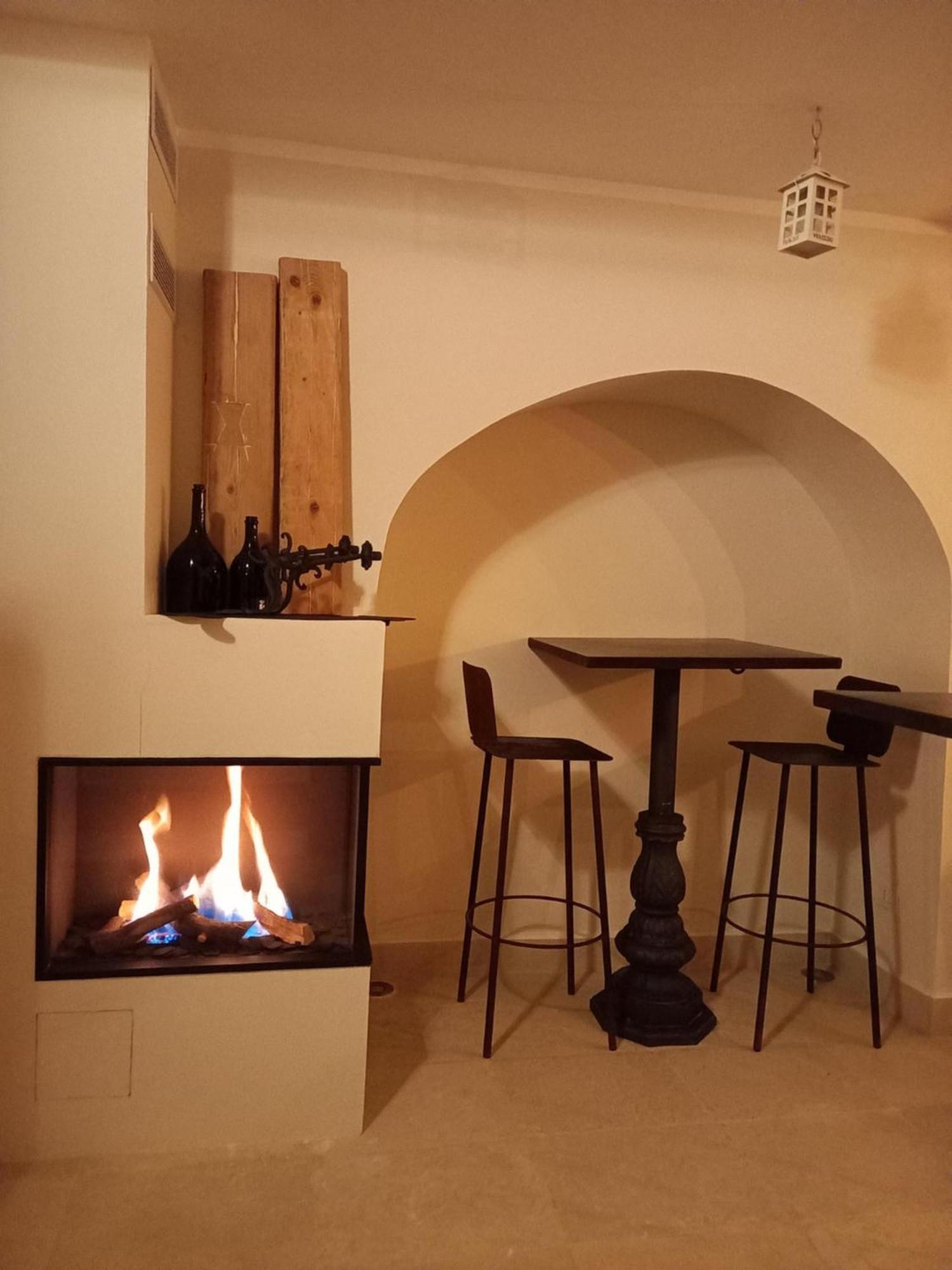 Le Petit Palais - Naples Bed & Breakfast Bagian luar foto